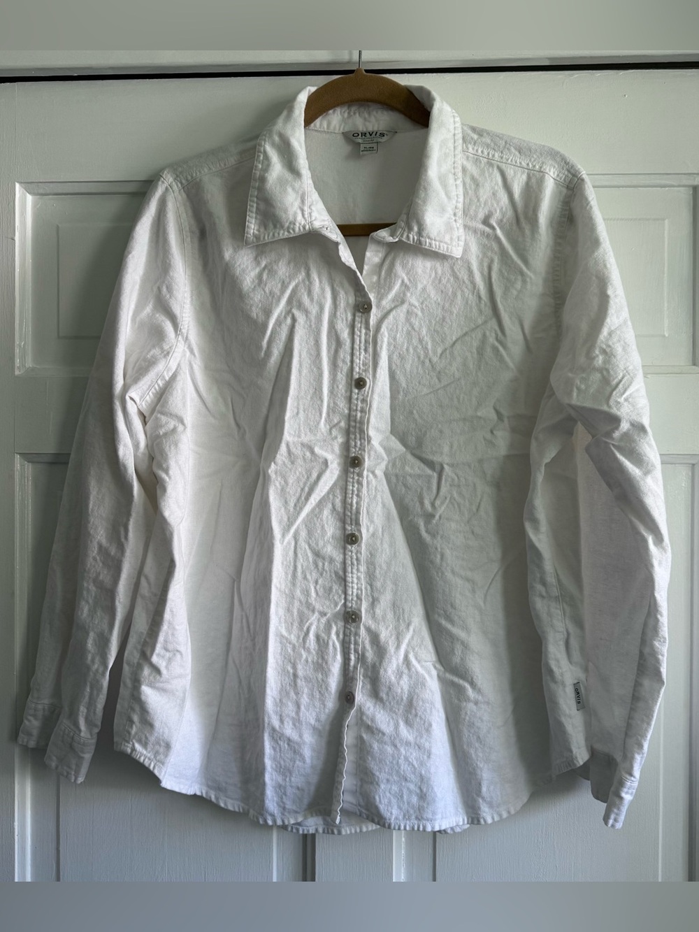 Orvis Linen Blend Womens Top Sz M White Button Down Collared Preppy Resortwear